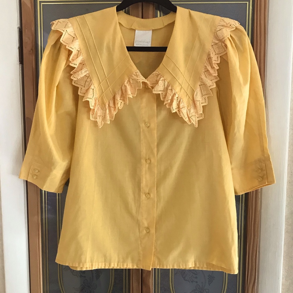 Lace Ruffle Trim Button-down Blouse, Size S